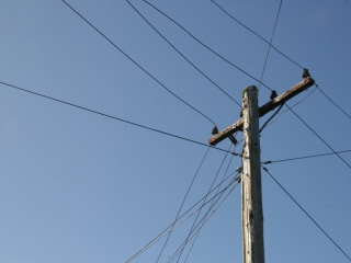 15-01-01-Power-Pole-Lines-2_web